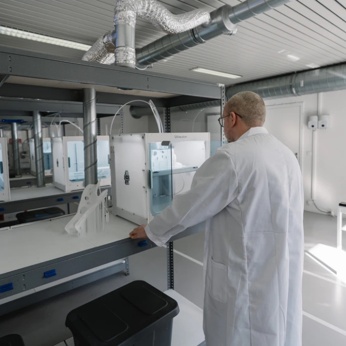 Ricerca e Sviluppo di un nuovo Tow preg ottenuto tramite tecnologie di impregnazione ad alta efficienza, per la produzione automatica massiva di parti in composito  2